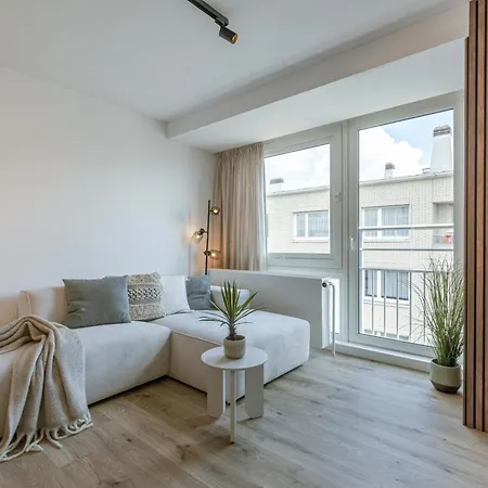 Oom-be-ost-wars-3 Apartamento